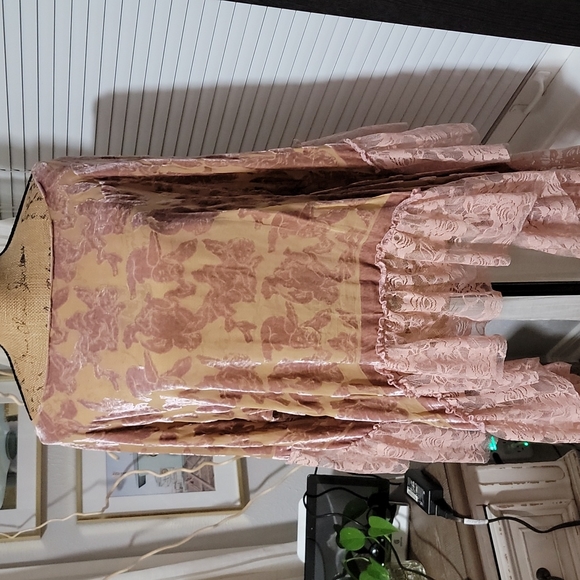 Tops - Vintage inspired Lace Top